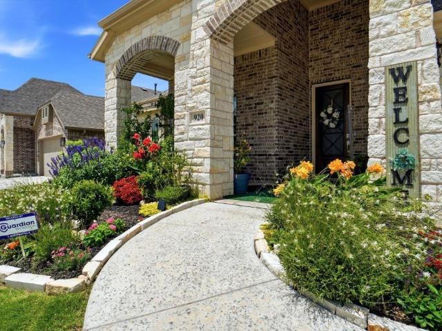 920 Cedar River Drive
