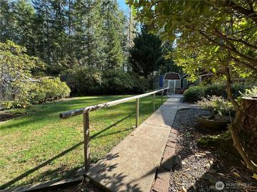 920 E Mason Lake Drive E
