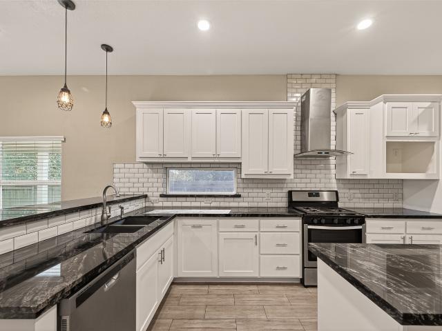 920 Kellogg St, Houston, TX 77012 | MLS #77125