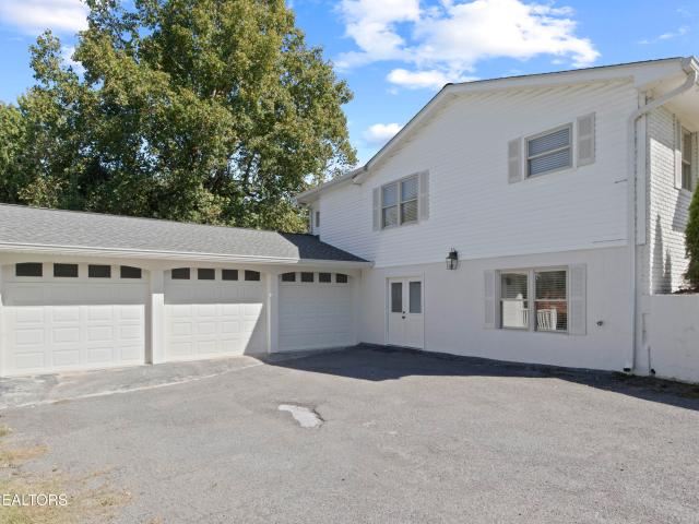 920 Mallory Rd