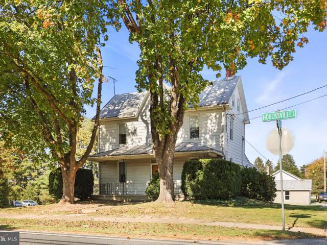 920 N Houcksville Rd, Hampstead, MD 21074 | MLS #MDCR2031