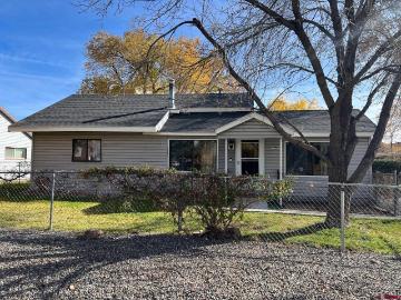 920 S 5th St, Montrose, CO 81401 | MLS #830001