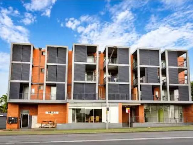 9/215 217 Woodville Road, Merrylands Apartment for rent Liste.