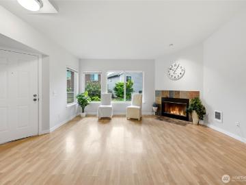 9210 Market Place # K203