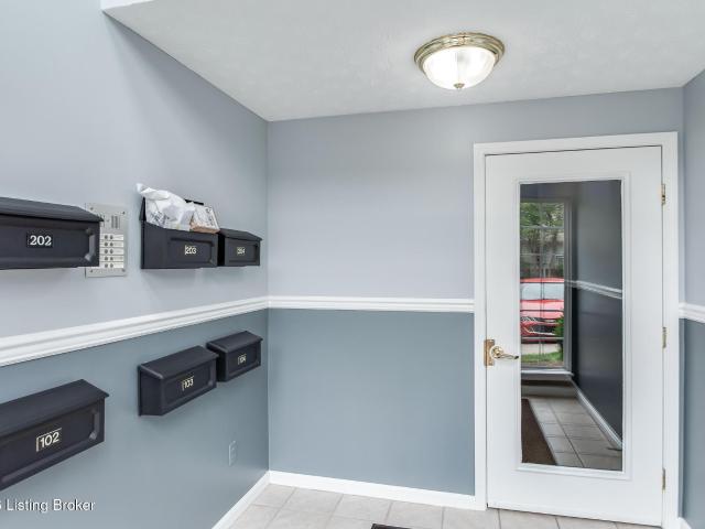 9210 Hawthorne Pointe Dr 103