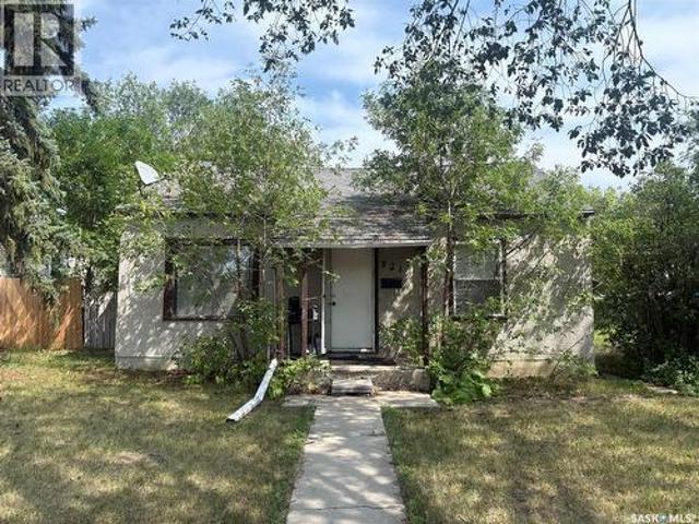 921 Argyle Street, Regina, SK, S4T 3R2 house for sale | Listing ID SK044073 | Royal LePage