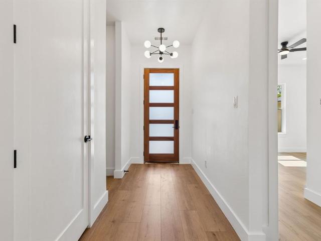 921 Woodcrest Drive