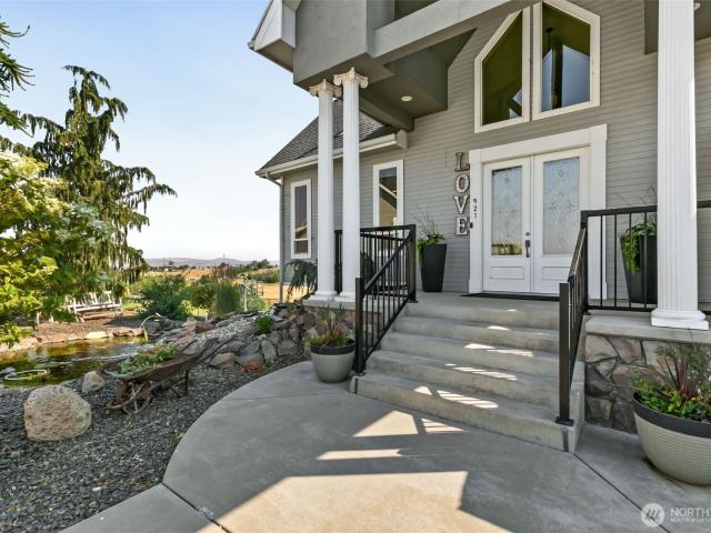 921 Tibbling Road