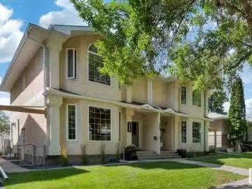 Bonnie Doon, Edmonton, Alberta - Garden