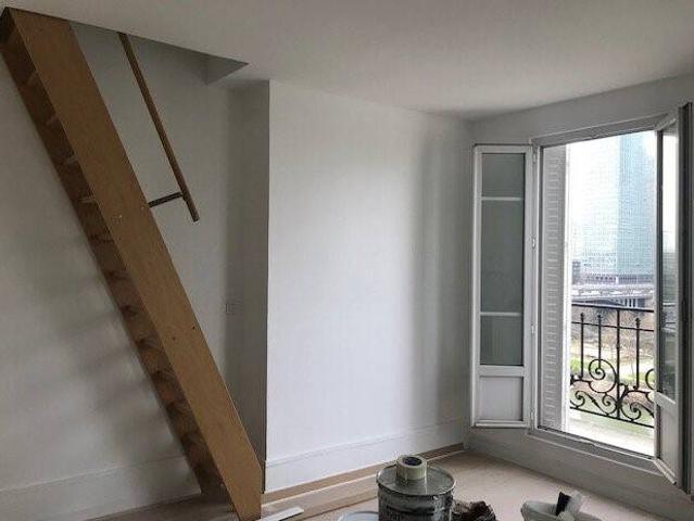 92200 Neuilly sur Seine. Appartement refait à NEUF avec balc