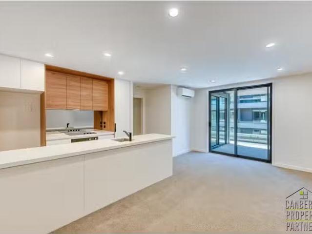 92/217 Northbourne Avenue, Turner Apartment for rent Listed b.