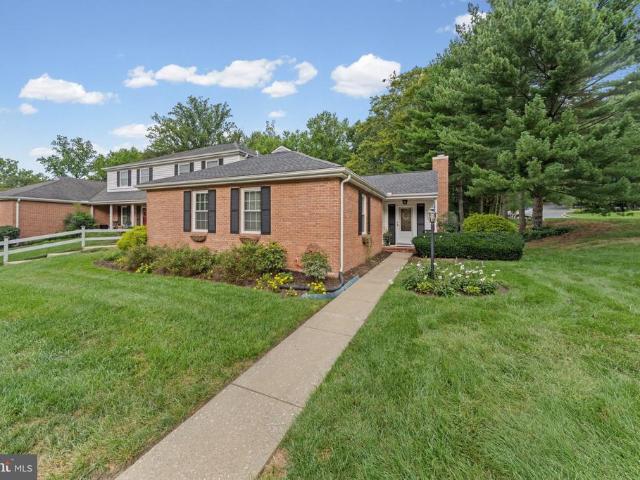 922 Candlelight Court