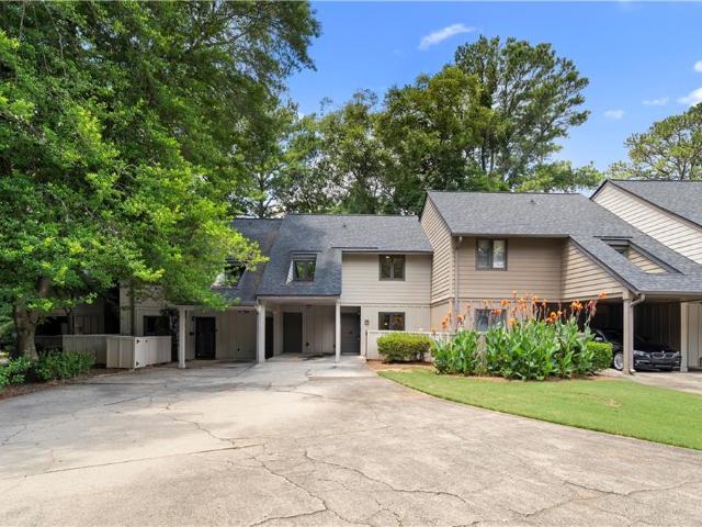 922 Cedar Creek S