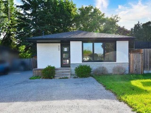 922 Centre Street N, Whitby, ON, L1N 4V1 house for sale | Listing ID E13810 | Royal LePage
