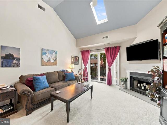 922 W Montgomery Avenue # G 4