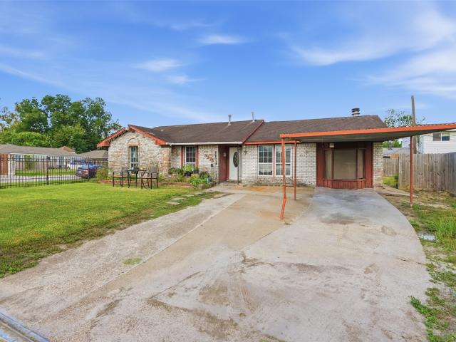9235 Beaver Bend Court