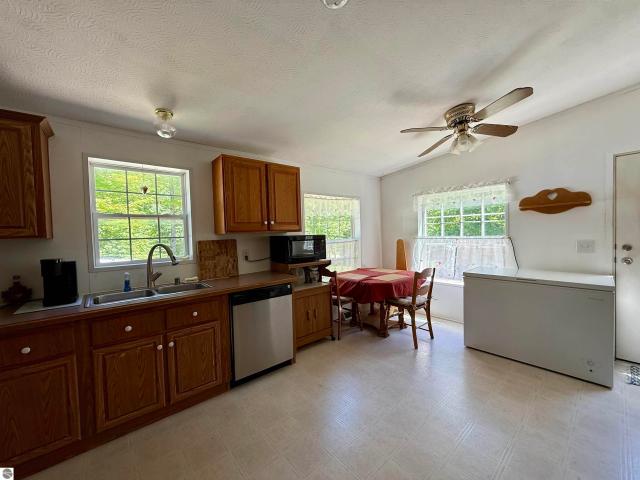 9233 NE Covert Road