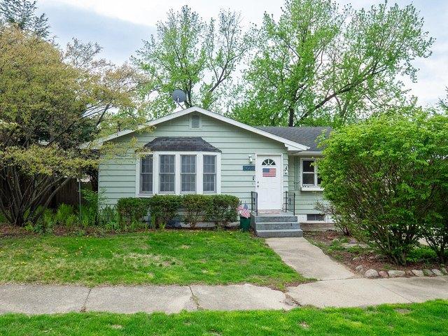 923 Bell Ave, New Buffalo, MI 49117