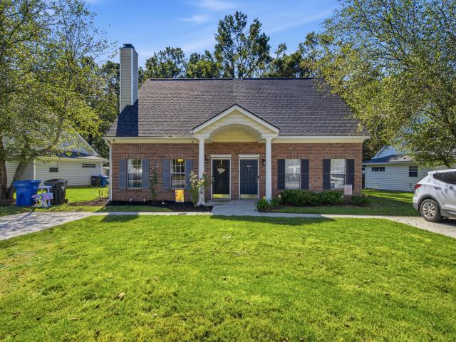 9244 Ayscough Road