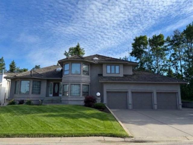 9244 Wedgewood Drive North, Wedgewood, AB, T8W 2G5 house for sale | Listing ID A2340 | Royal LePage