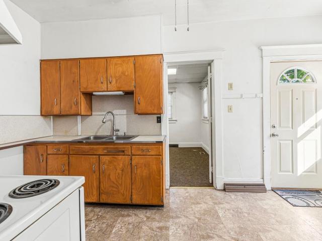 924 N Main Street