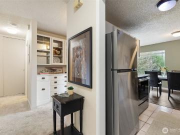 924 Shorewood Drive # B16