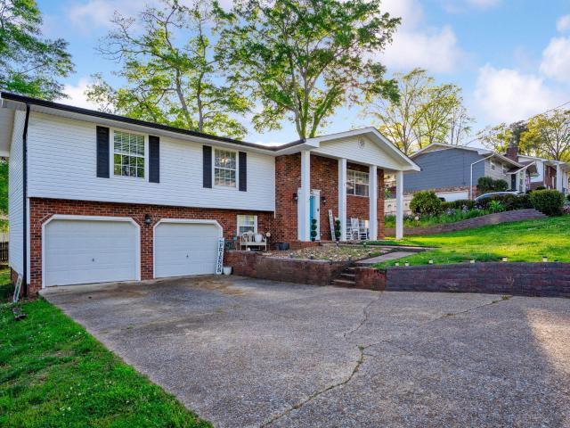 924 Spurling Drive