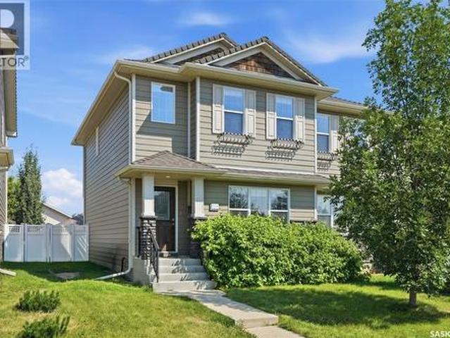 924 Stonebridge Common, Saskatoon, SK, S7T 0N2 house for sale | Listing ID SK044100 | Royal LePage
