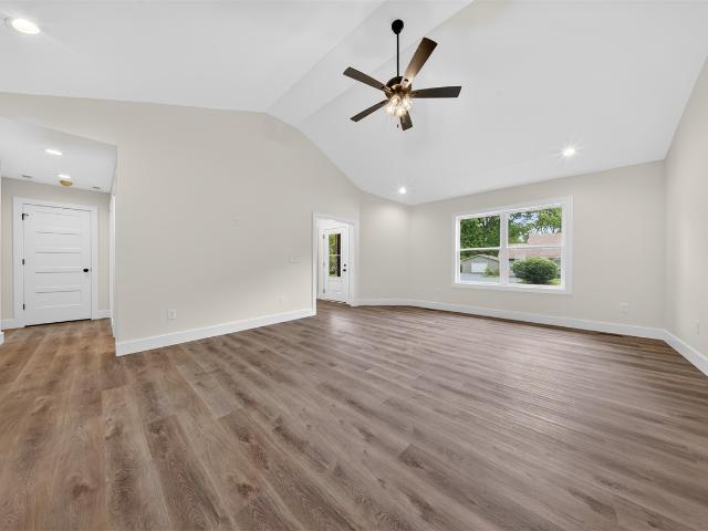 924 Sunset Lane