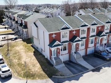 924 Rue Gerbault, Laval Fabreville, QC, H7R 6E2 house for sale | Listing ID 21399 | Royal LePage