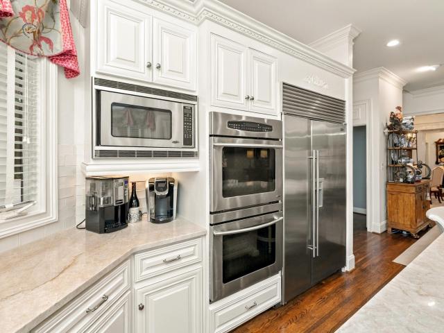 924 Trinity Court