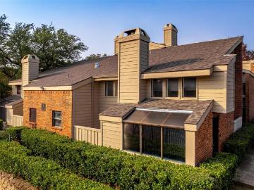 9254 Forest Ln, Unit 801, Dallas, TX 75243 | MLS #21187