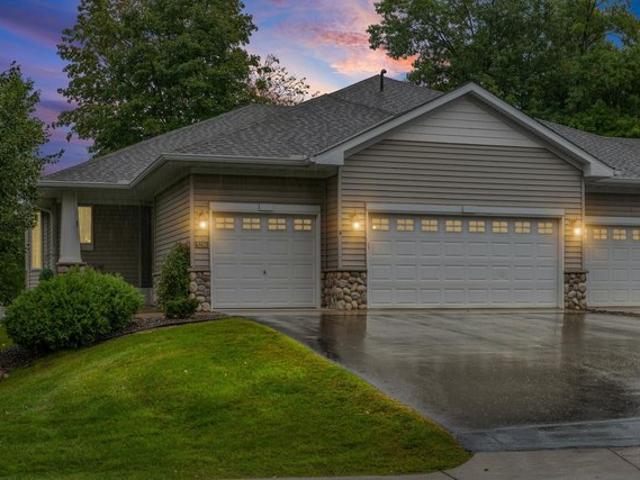 9250 Blackoaks Ln N, Maple Grove, MN 55311