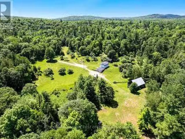 9252 Highway 511 Road, Lanark Highlands, ON, K0G 1K0 farm fo.