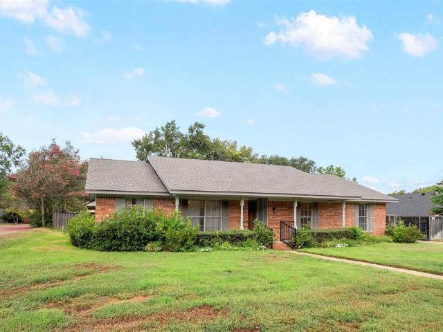 925 Bradley Drive