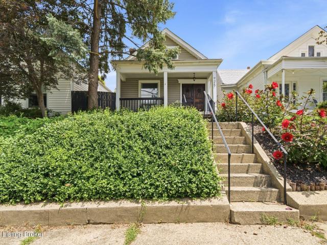 925 Ellison Ave