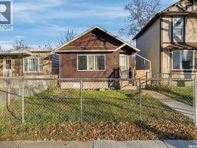 925 Montague Street, Regina, SK, S4T 3H4 house for sale | Listing ID SK052057 | Royal LePage