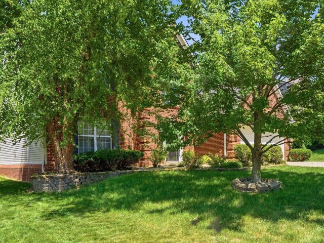 925 Seneca Park