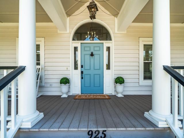 925 Shellmore Lane