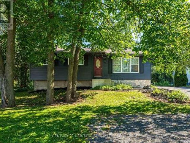 925 Woodbine Road, Kingston North Of Taylor Kidd Blvd, ON, K7P 2X4 house for sale | Listing ID X13665 | Royal LePage