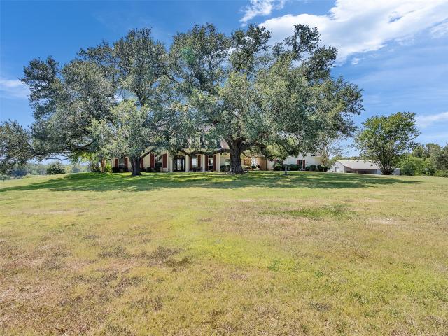 9265 Wren Ln, Bellville, TX 77418 | MLS #26001