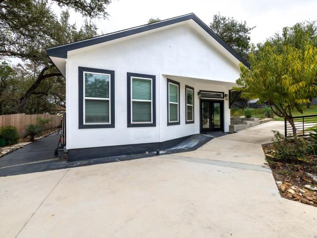 9263 Cinchona Trail, Garden Ridge, TX 78266 | MLS #1990