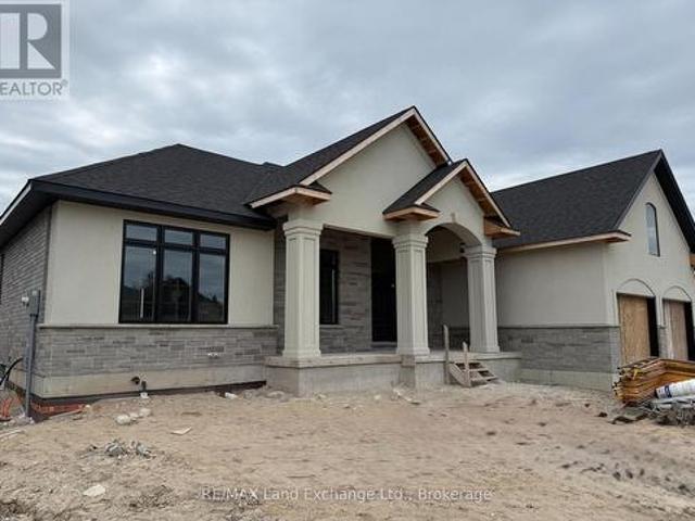 926 Bogdanovic Way, Huron Kinloss, ON, N2Z 0H3 house for sale | Listing ID X13079 | Royal LePage