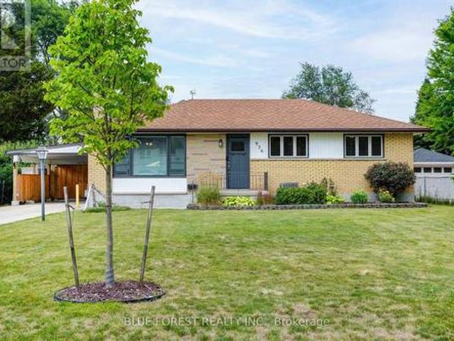 926 Eagle Crescent, London South J, ON, N5Z 3H7 house for sale | Listing ID X13654 | Royal LePage
