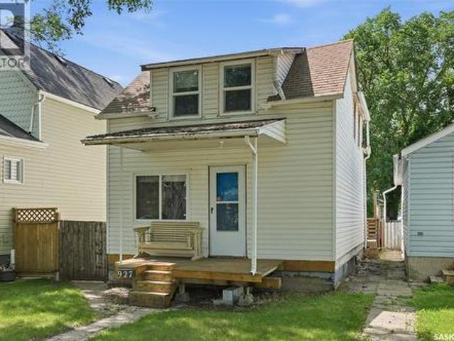 927 4Th Avenue N, Saskatoon, SK, S7K 2N5 house for sale | Listing ID SK042559 | Royal LePage