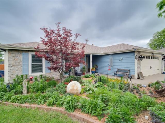 927 Jasara Circle