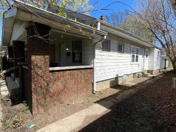 927 N Chester Ave, Indianapolis, IN 46201 | MLS #22108