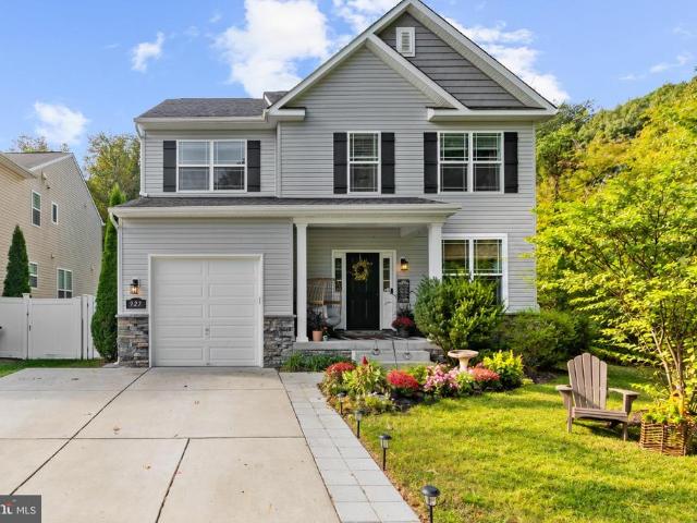 927 Windflower Lane