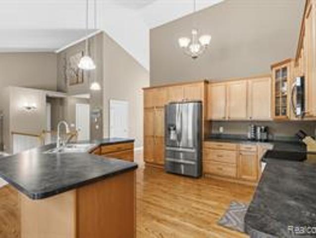 9285 Pine Walk Pass