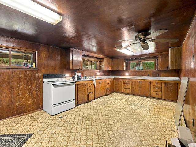 928 Duvall Road